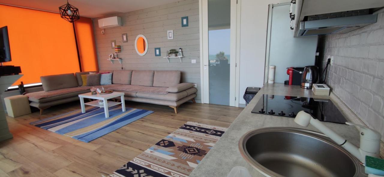 Luxury Beach Apartment In Qerret ゴーレム エクステリア 写真