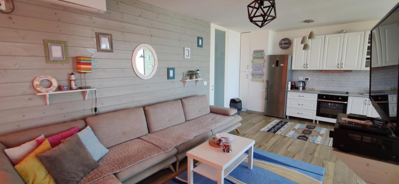 Luxury Beach Apartment In Qerret ゴーレム エクステリア 写真
